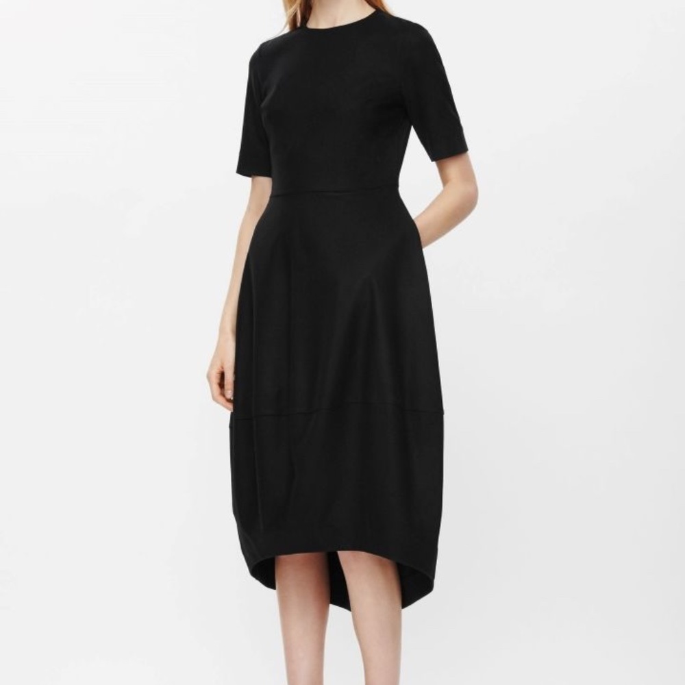 Black short-sleeved COS Cocoon Dress